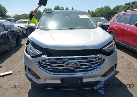 2019 Ford Edge Titanium z USA, uszkodzony, nr VIN 2FMPK4K95KBB04461